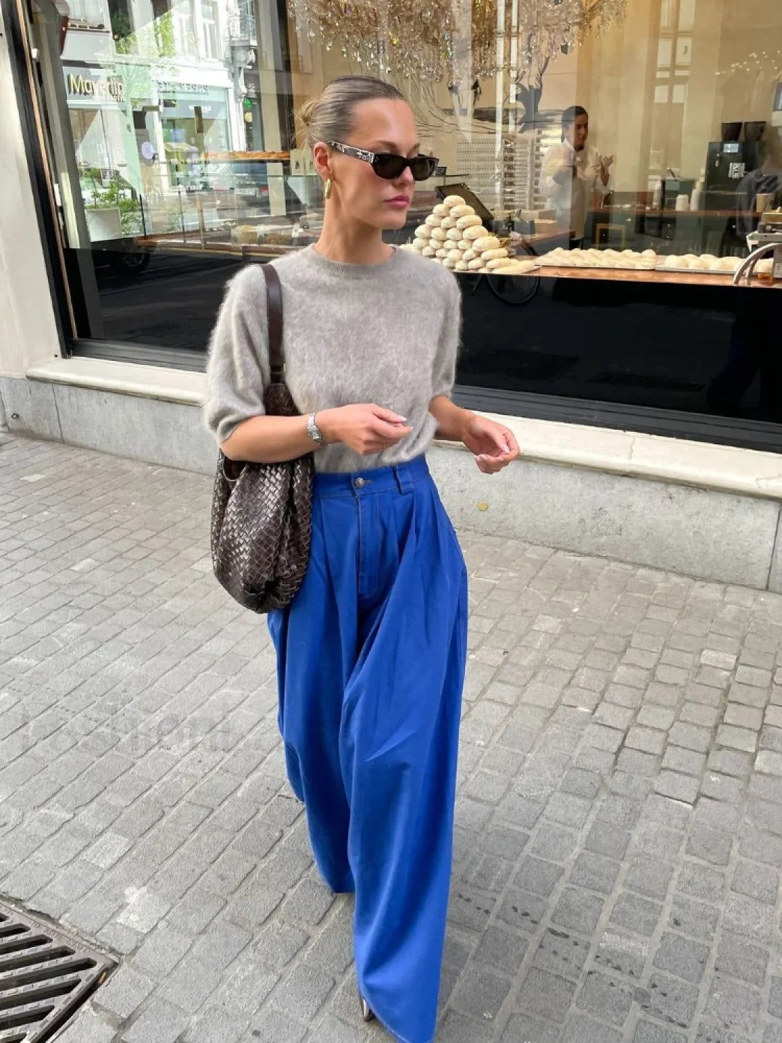 Casual Solid Color Short Sleeve Women's Elegant Round Neck Loose Sweater Secondary image