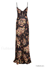 Catarina Elegant Maxi Dress