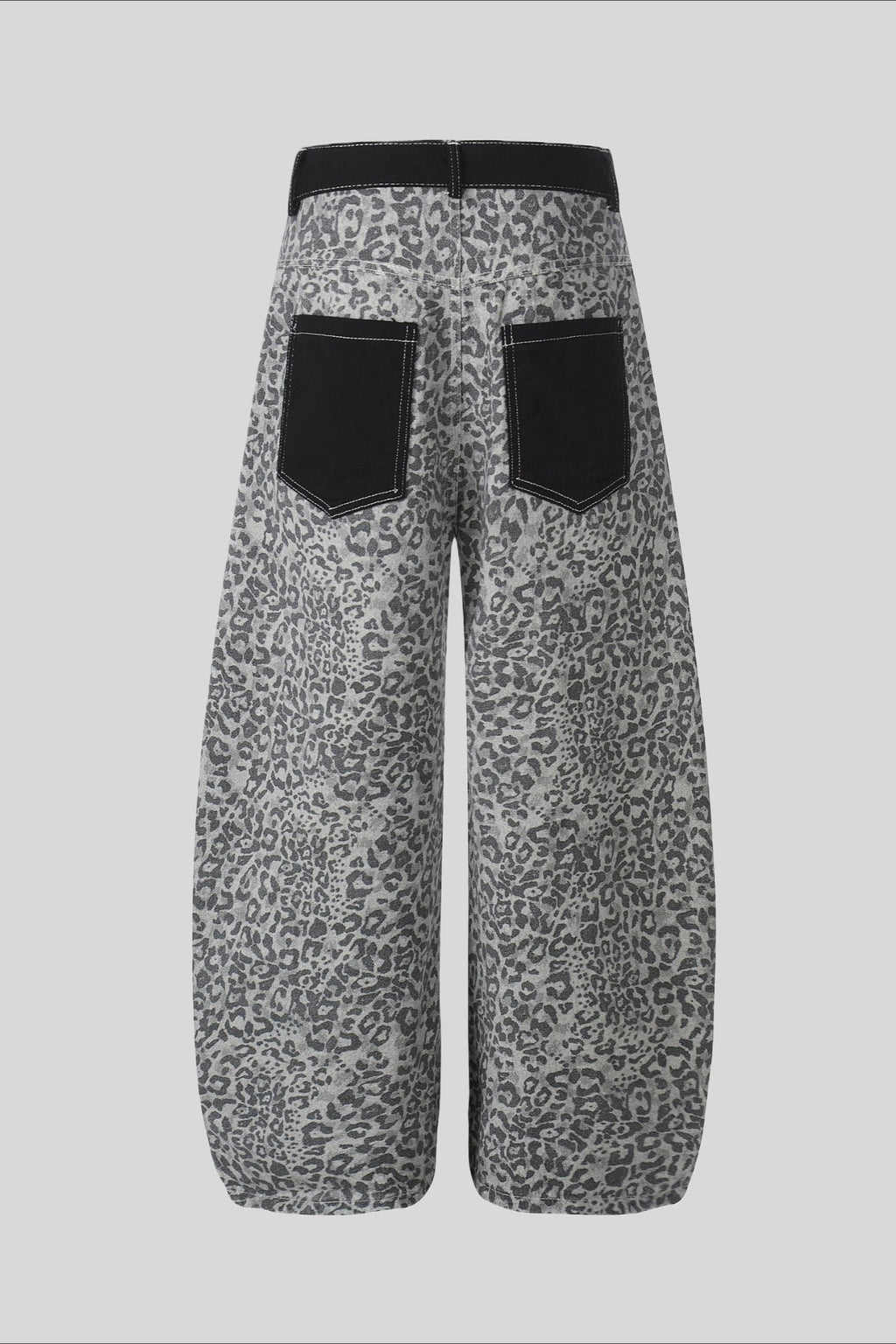 Leopard Contrast Pocket Barrel Leg Pants