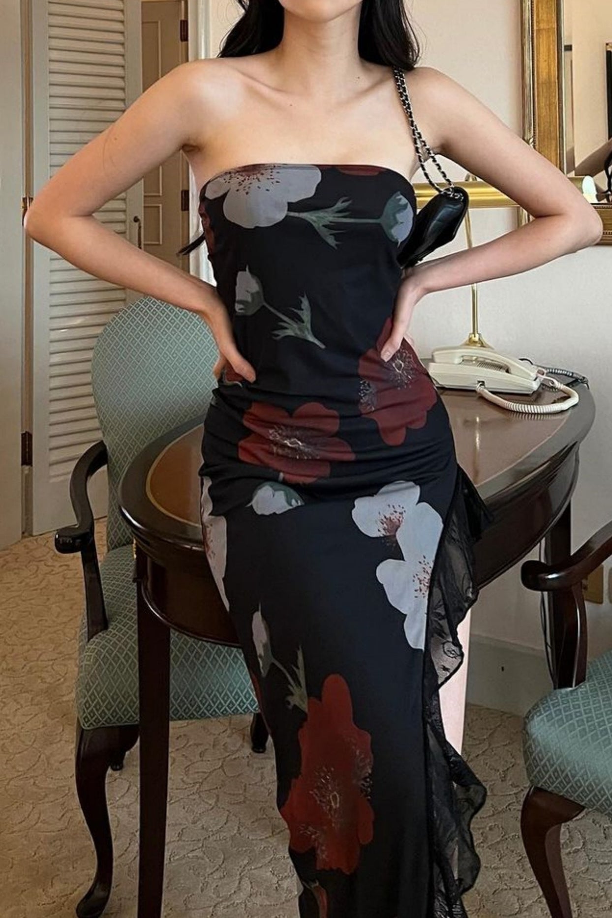 Off Shoulder Mesh Strapless Slit Slim Floral Dress Secondary image