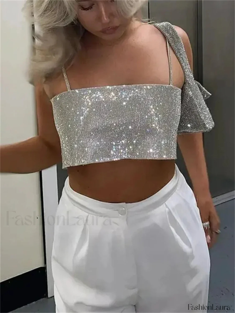 Chic Glitters Spaghetti Strap Shiny Bandeau Tube Crop Top