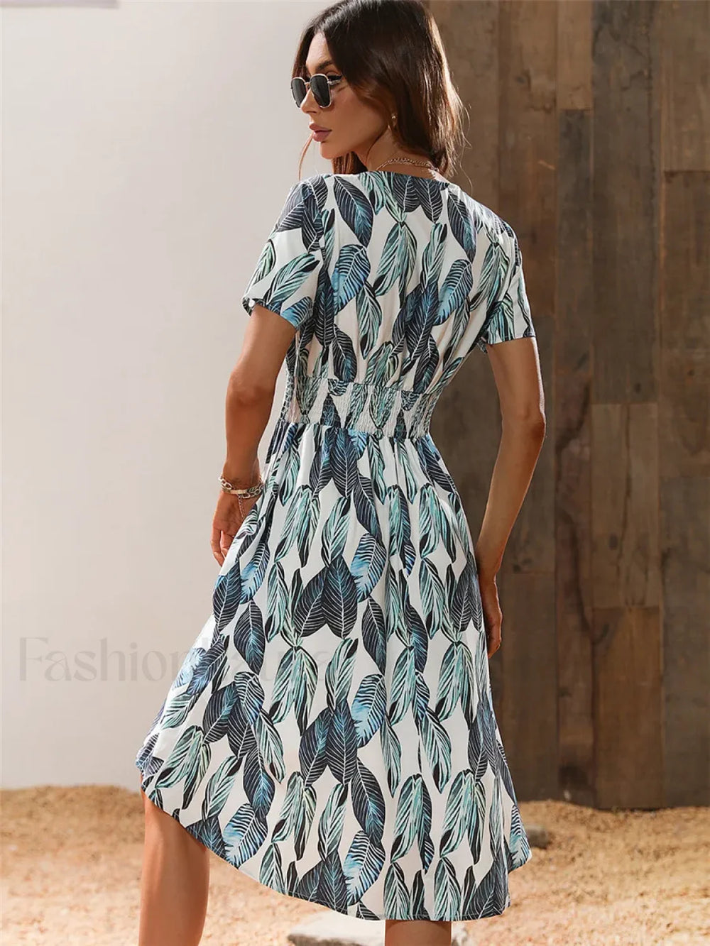 Chic Summer Fashionable Floral Navy Sleeveless Elegant Holiday Midi Dress