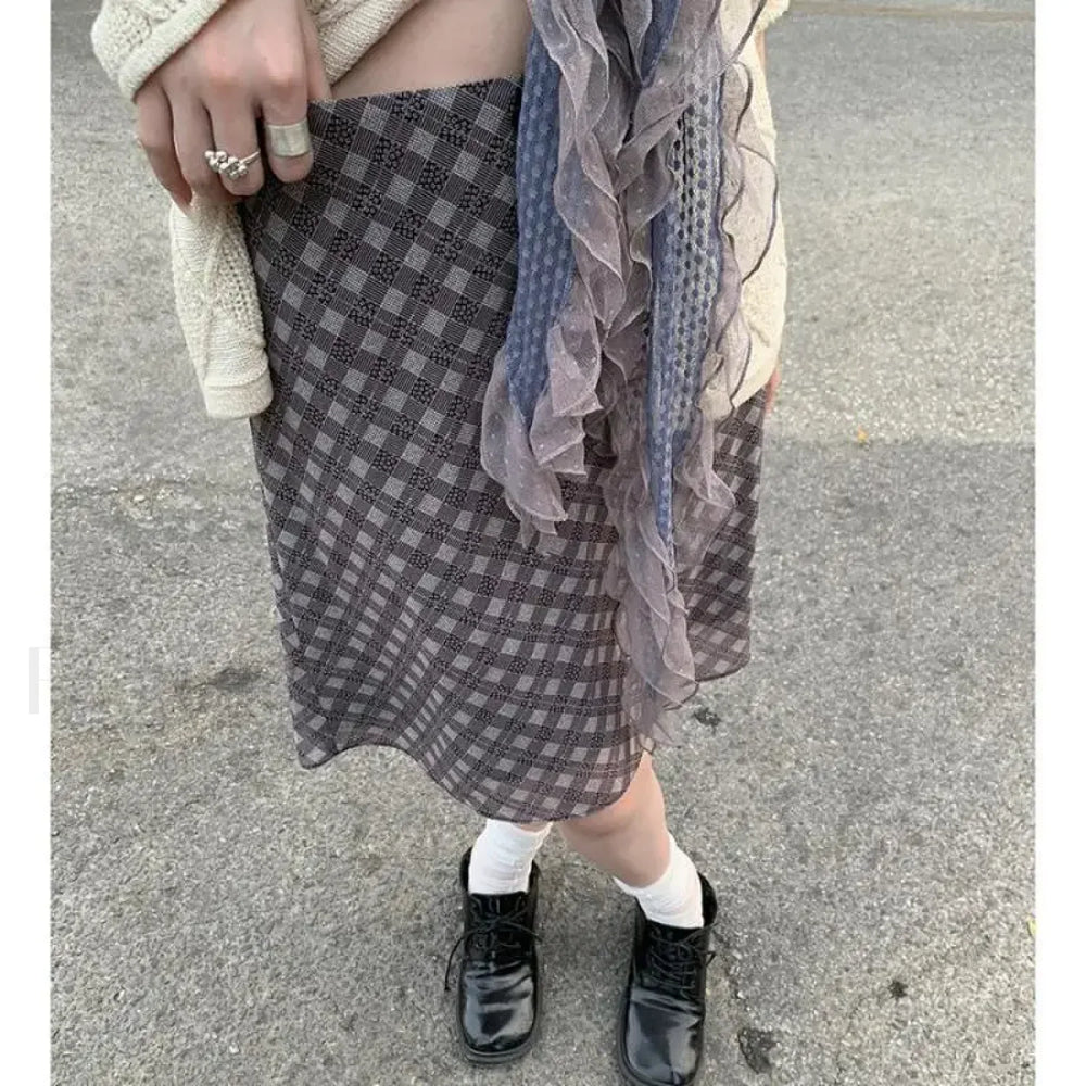 Chiffon Low Waist Plaid Skirt