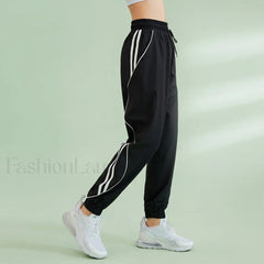 Contrasting Colors Side Pocket Sweatpants black / S