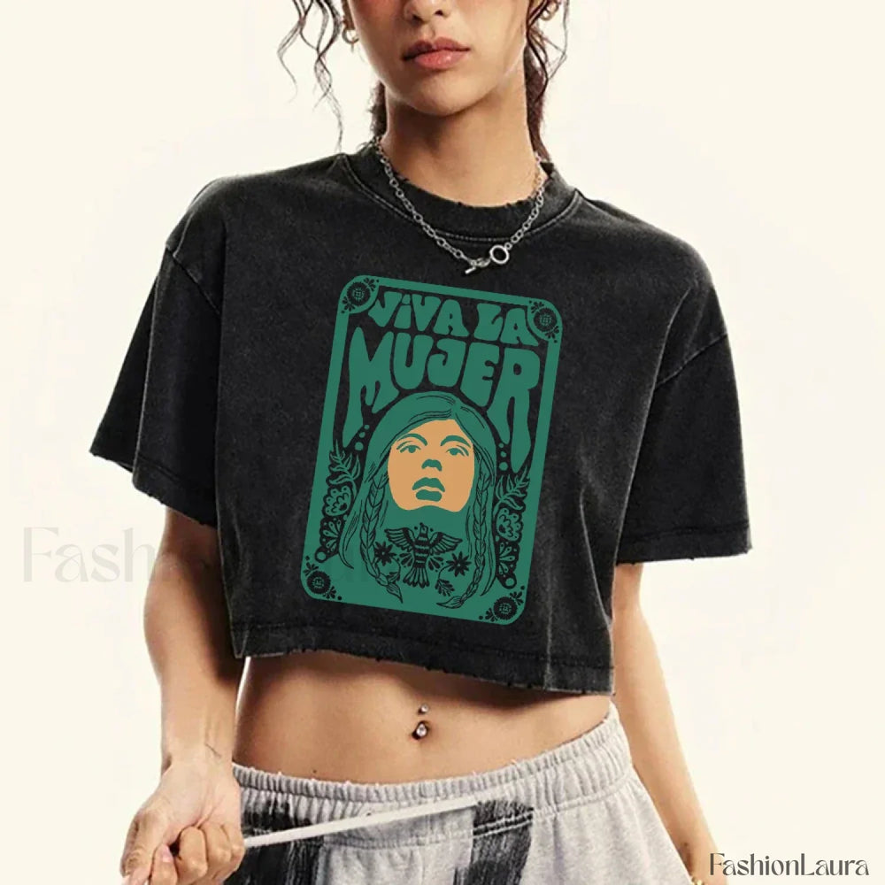 Cotton Crop Distressed Face Print Short Sleeve T Shirt Black / S