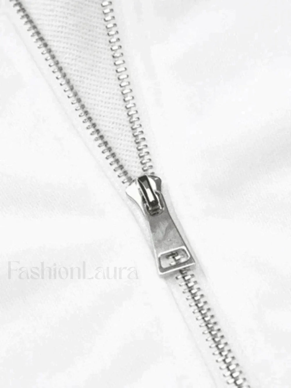 Cropped White Zip Up Hoodie Sweatshirts & Hoodies L