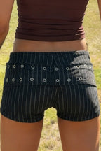 Metal Buckle Eyelet Wide Belt Denim Shorts