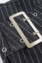 Metal Buckle Eyelet Wide Belt Denim Shorts