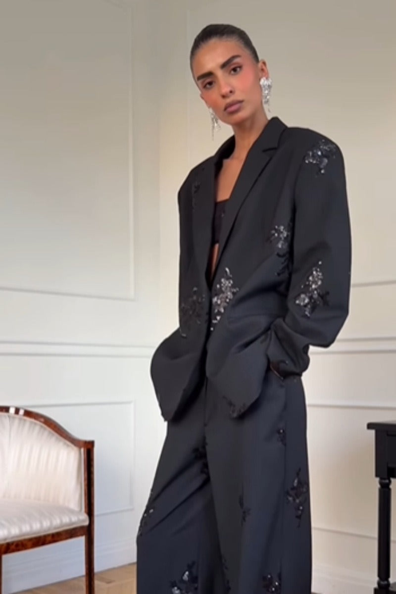 Embroidered Two Piece Blazer Pants Set Secondary image