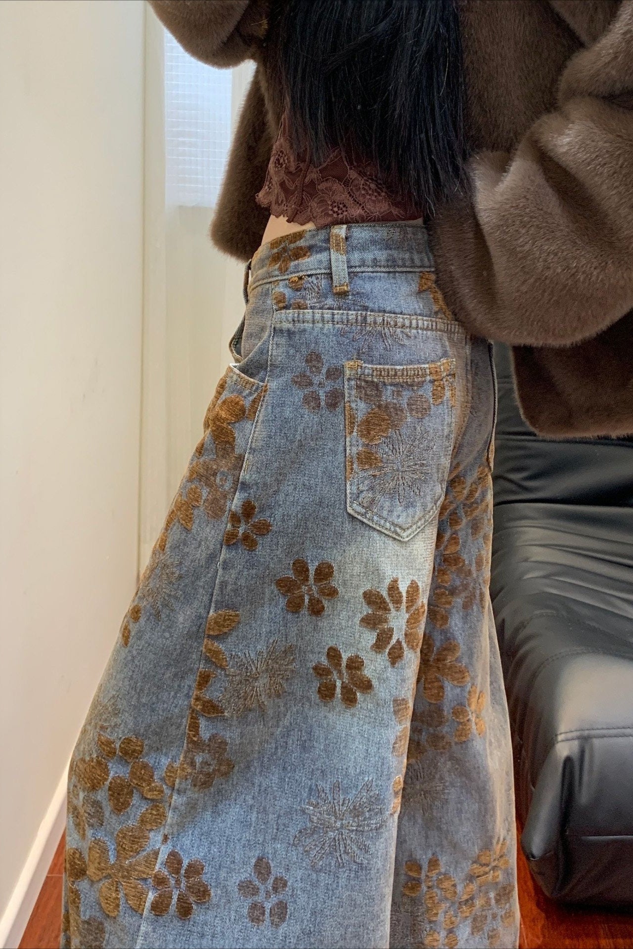 Vintage Jacquard High Rise Curved Jeans