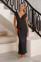 Deep V Neck Bodycon Backless Midi Work Dress Black / S
