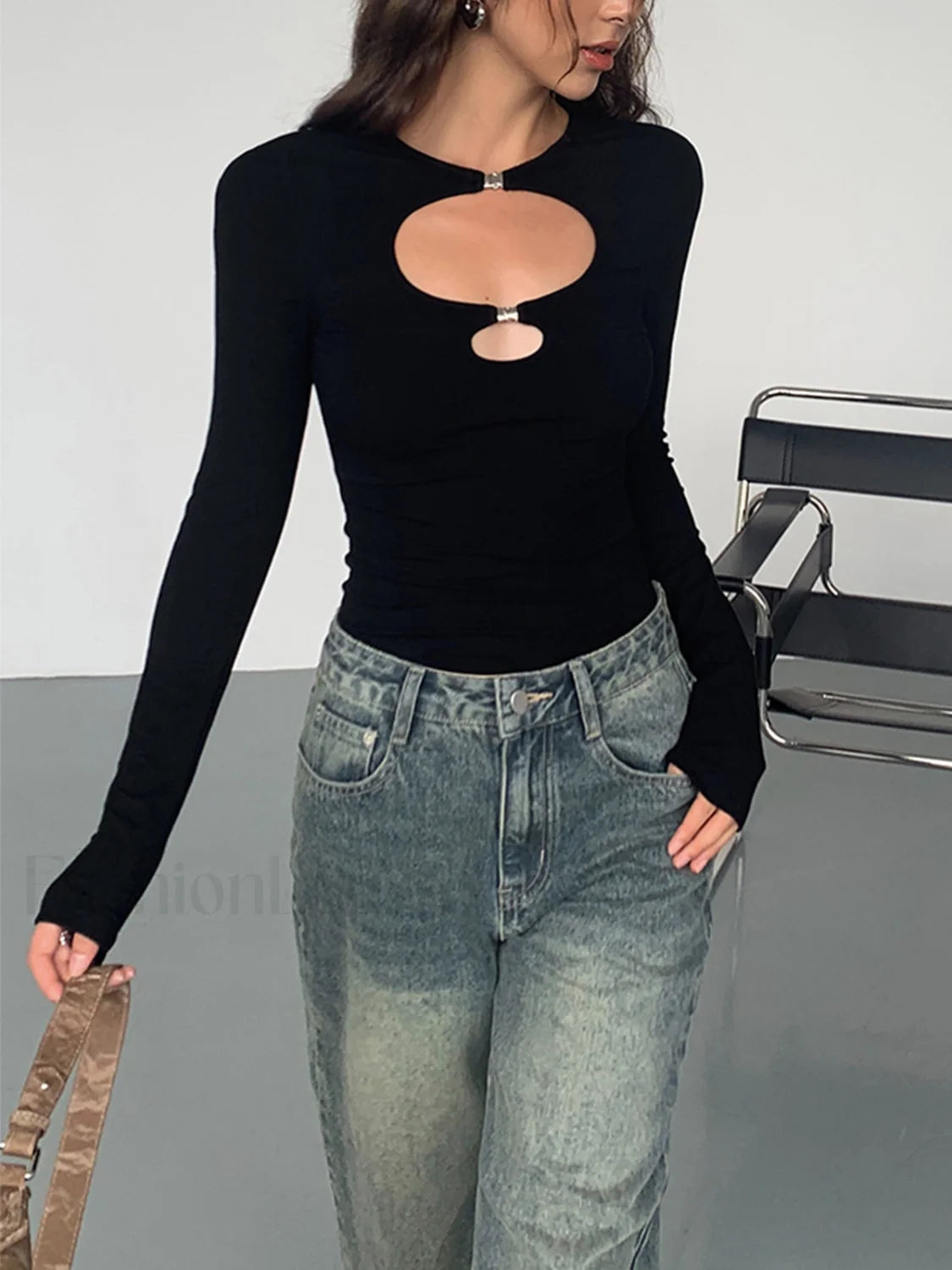 Double Keyholes Long Sleeve Top Black / XS T Shirts Main image