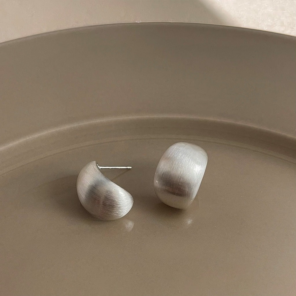 Brushed Matte Geometric Minimalist Stud Earrings Secondary image