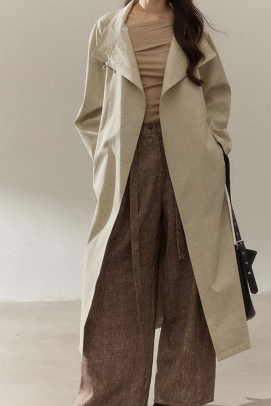 Sophisticated Minimalist Style Long Overcoat Secondary image