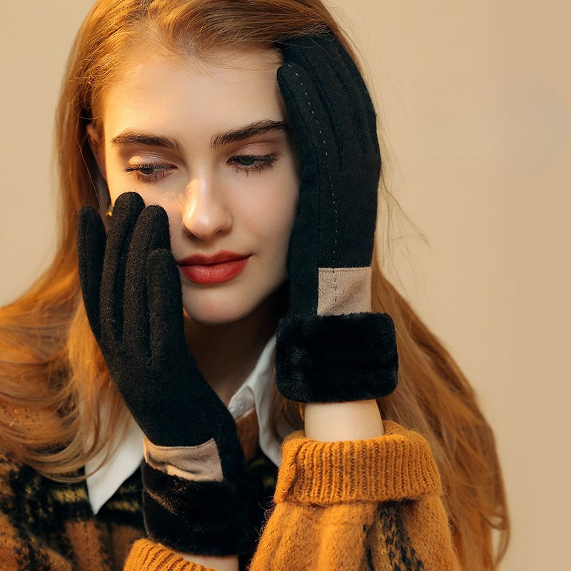Cashmere Wool Knit Touchscreen Gloves Secondary image