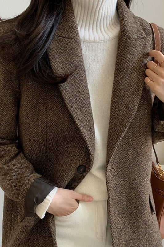 Wool Blend Solid Color Blazer Secondary image