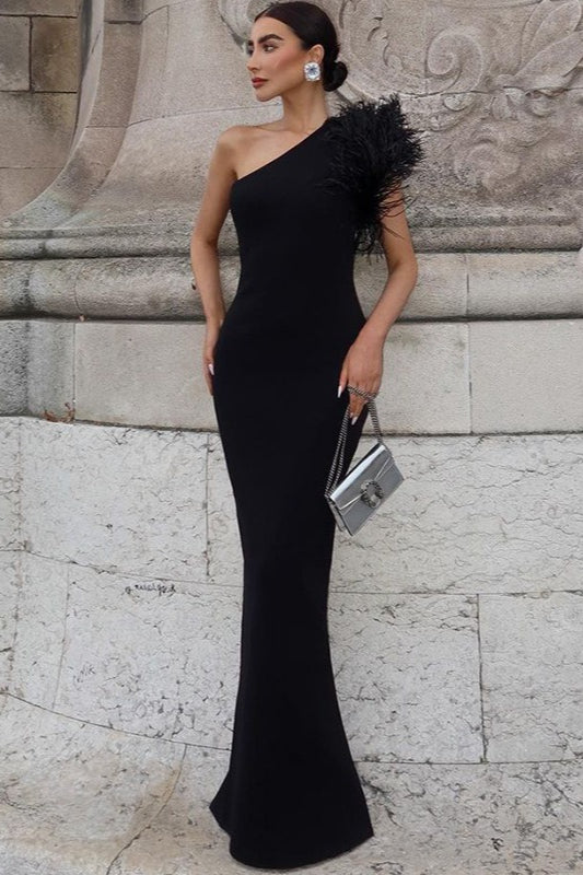 Elegant Feather One Shoulder Party Dress Secondary image