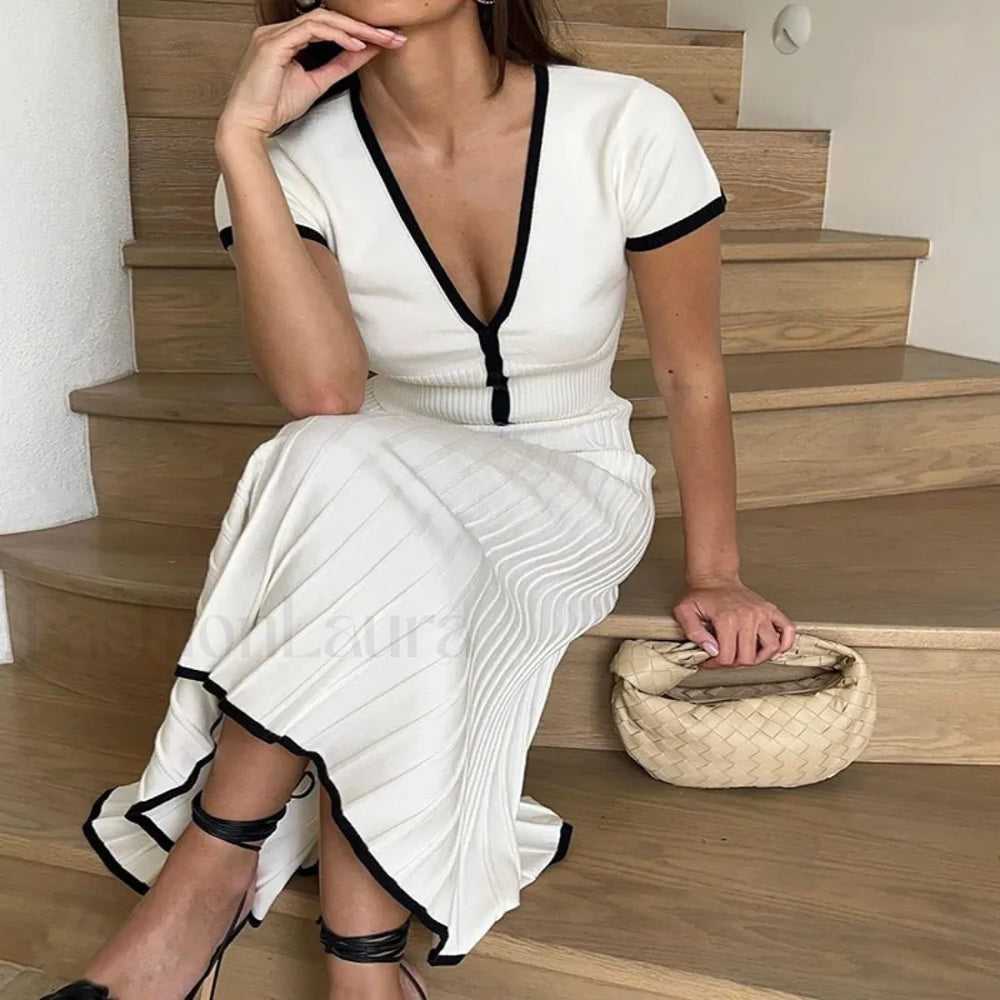 Elegant White Skirt Pleated Two Piece Set