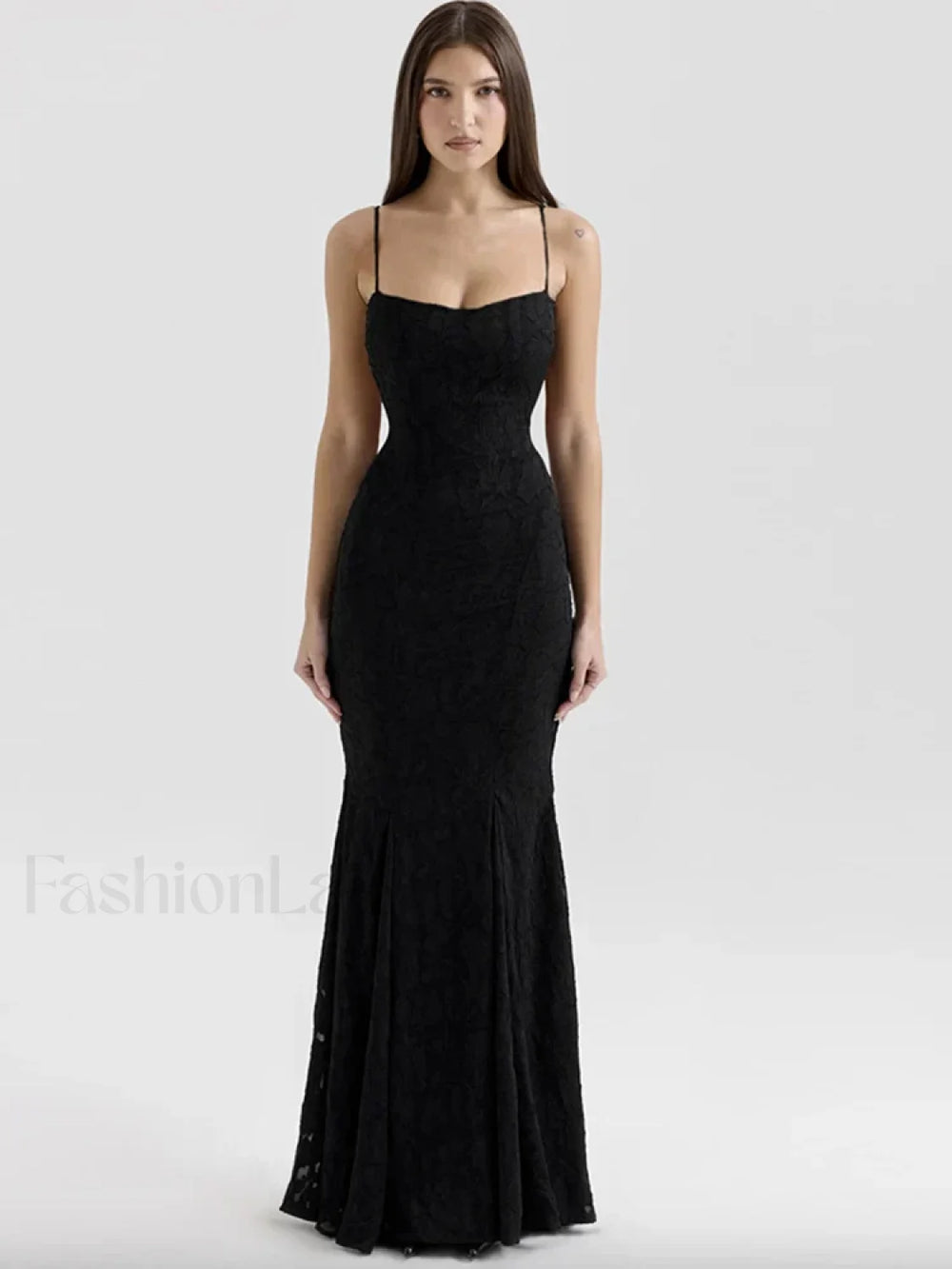 Embroidery Spaghetti Mermaid Maxi Dress Black / S