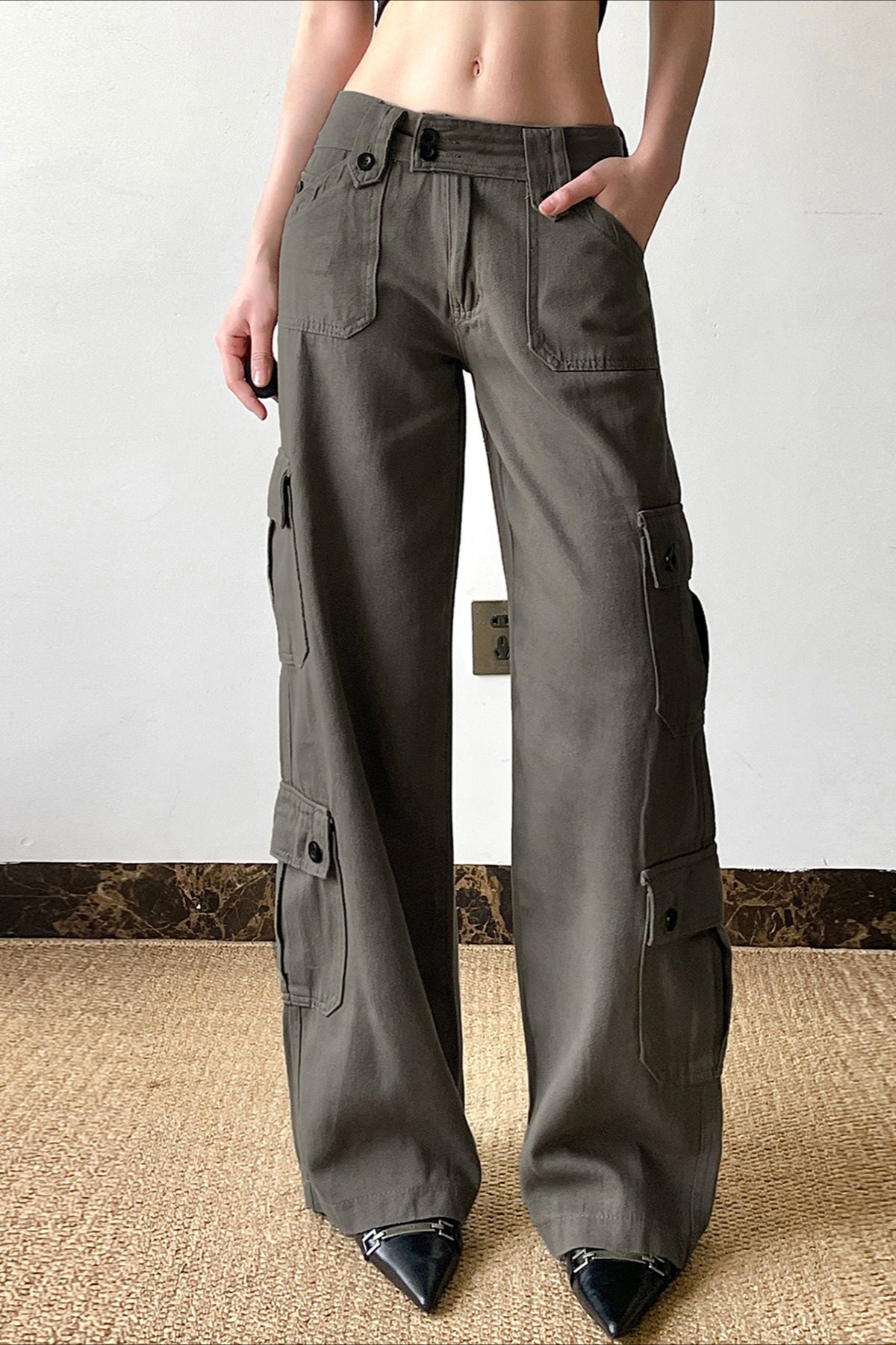 Utility Pocket Wide Waist Straight Jeans Main image
