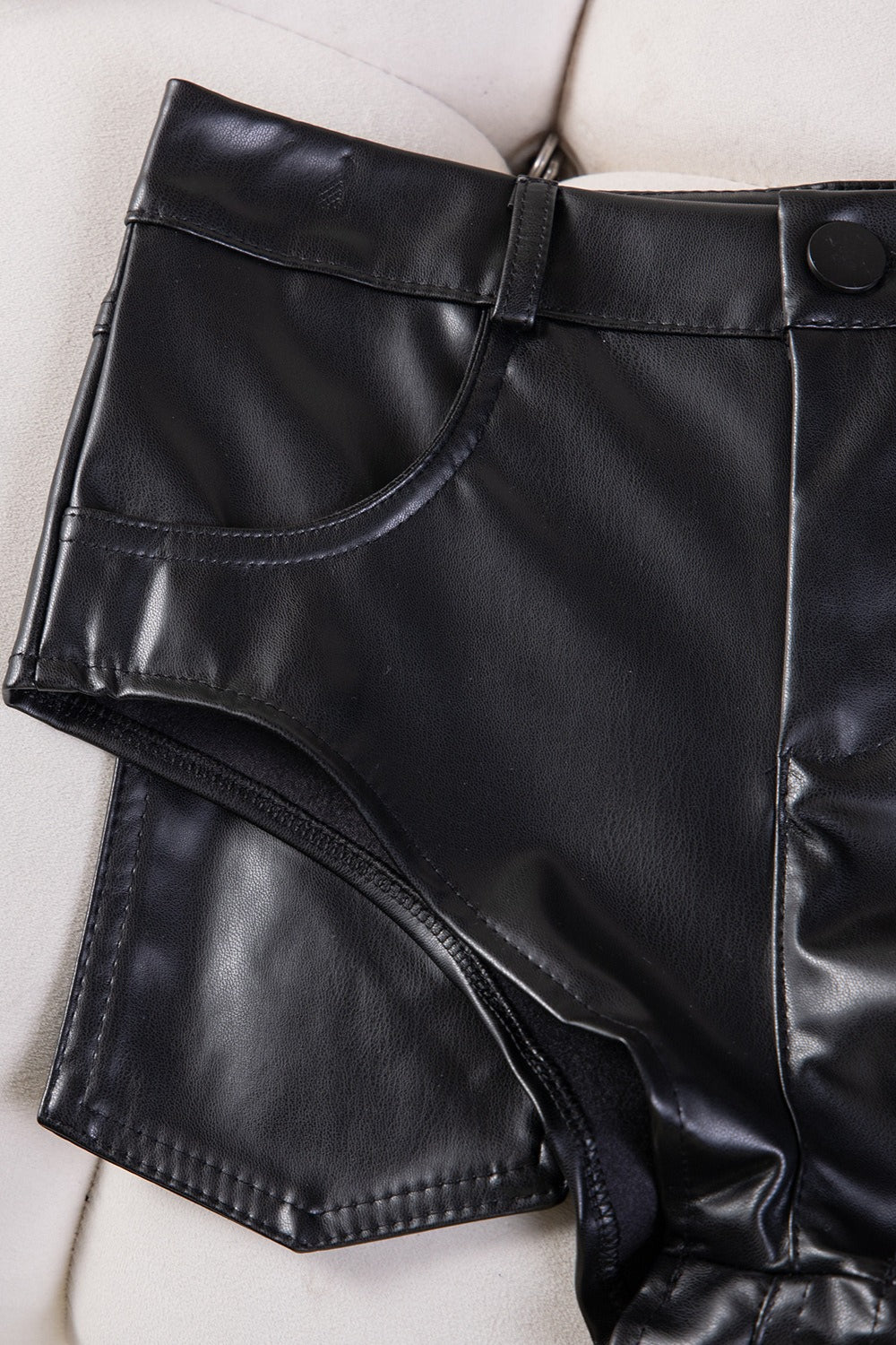Black High Waist Slim Fit Casual Shorts