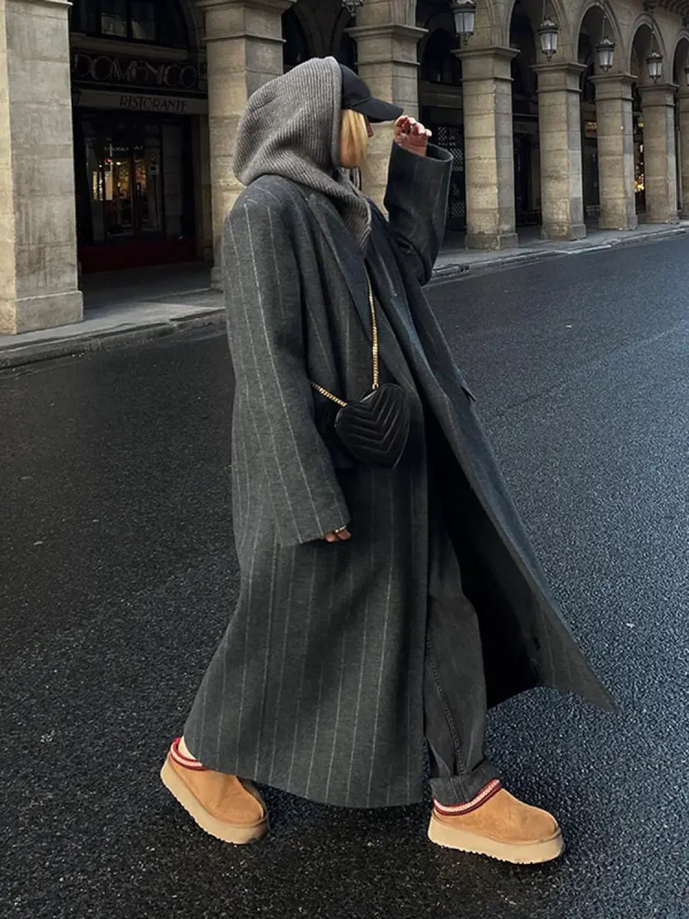 Fashion Dark Grey Stripe Lapel Double Breasted Overcoats