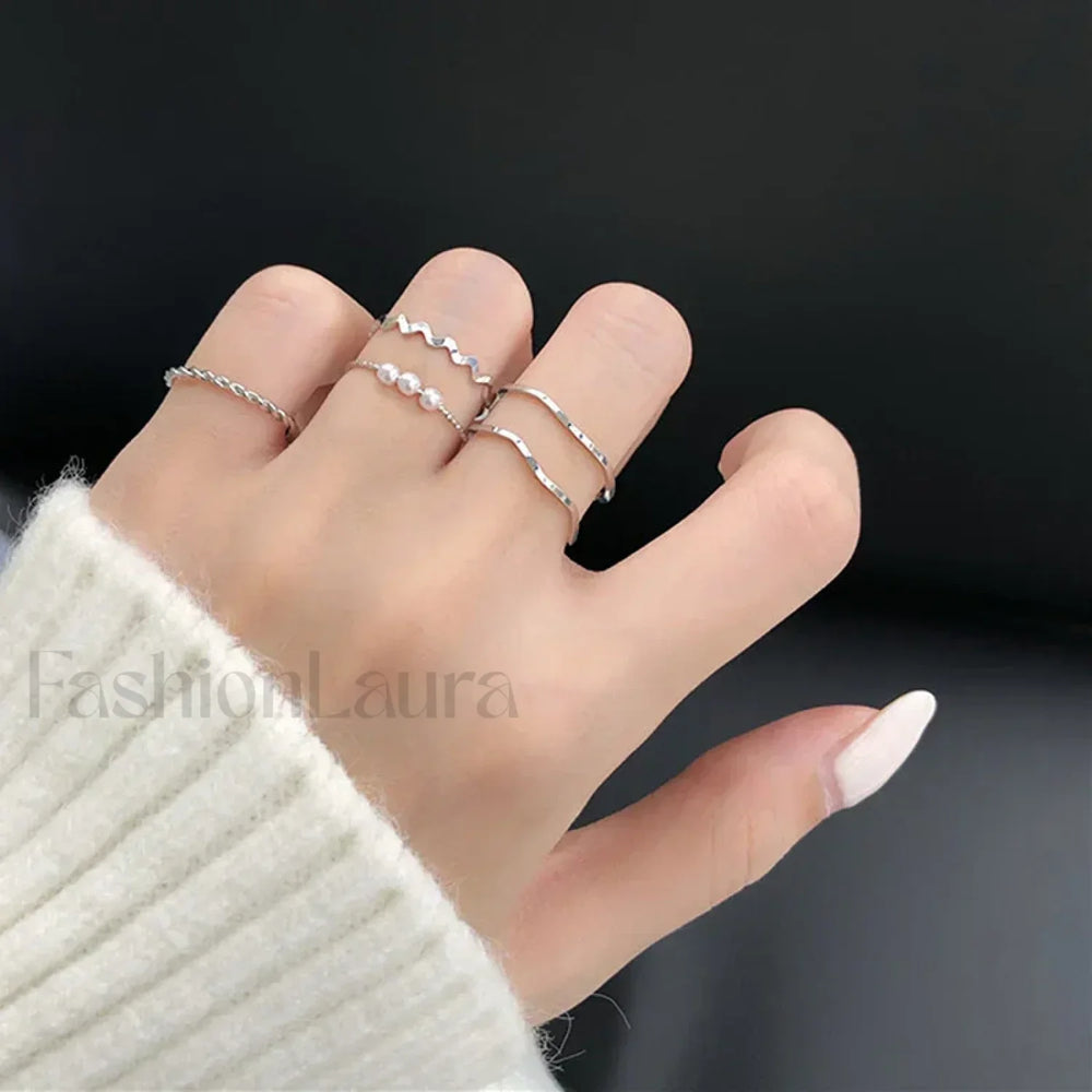 Fashion Metal Hollow Round Opening Women Finger Party Gifts Ring