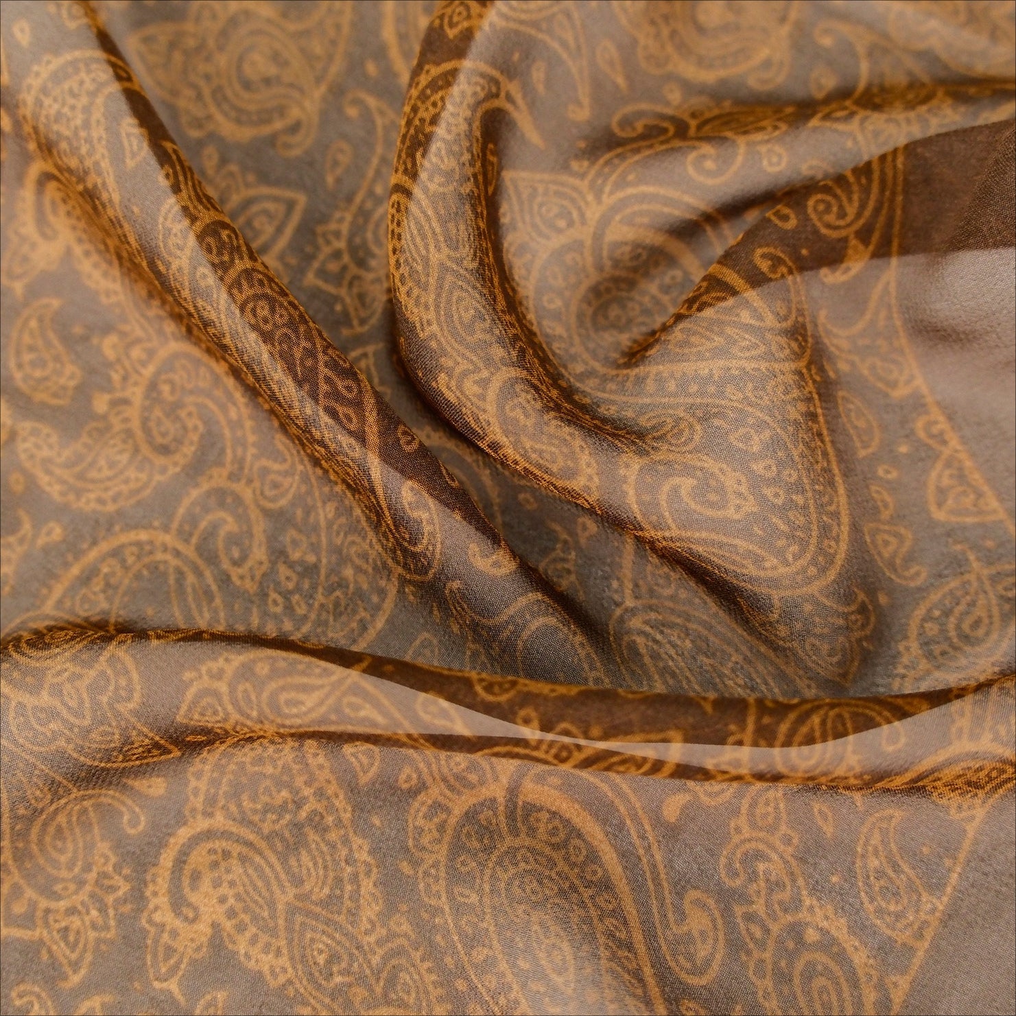 Vintage Paisley Long Lightweight Sun Protection Scarf Secondary image
