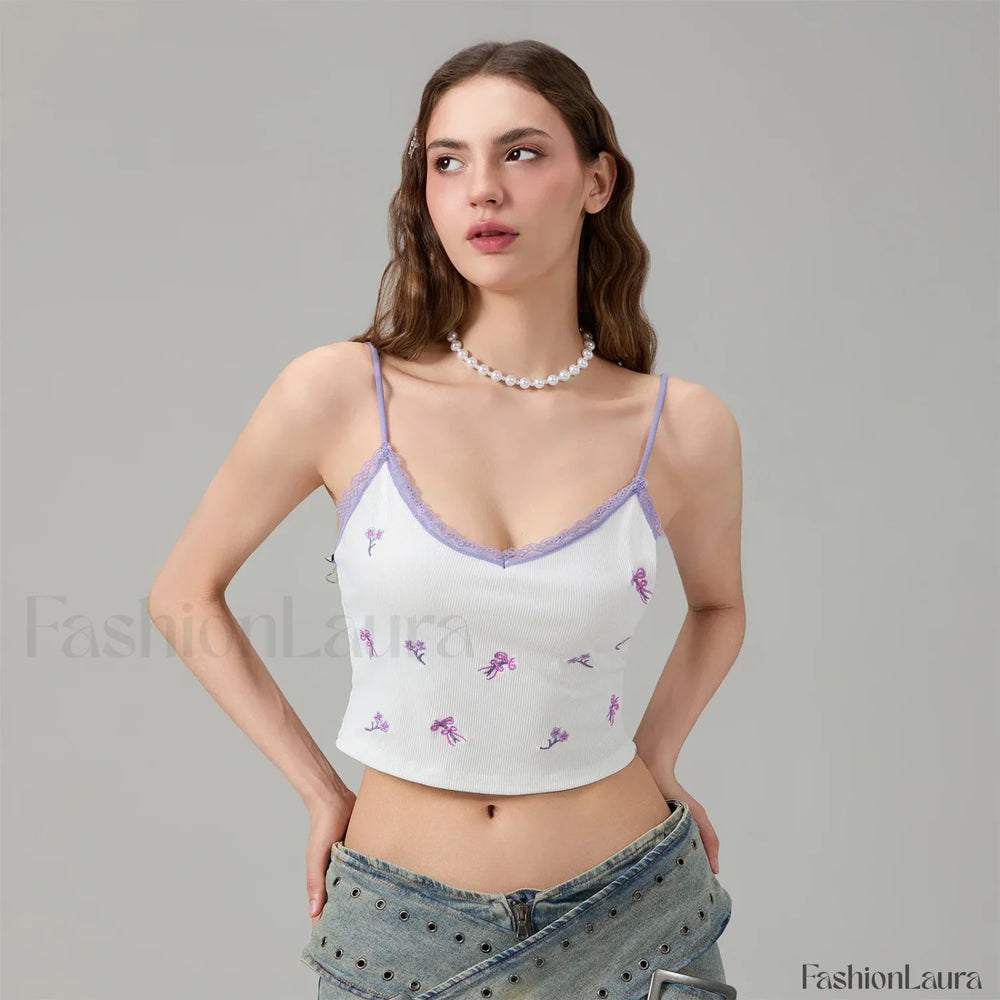 Fitted Lace Trim Crop Top