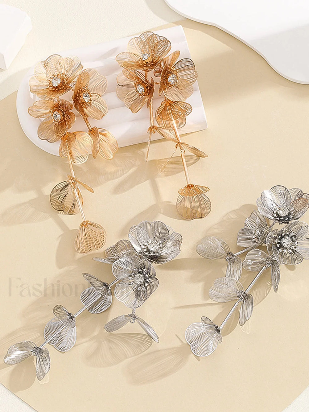 Floral Decor Graceful Fringed Earrings Earrings