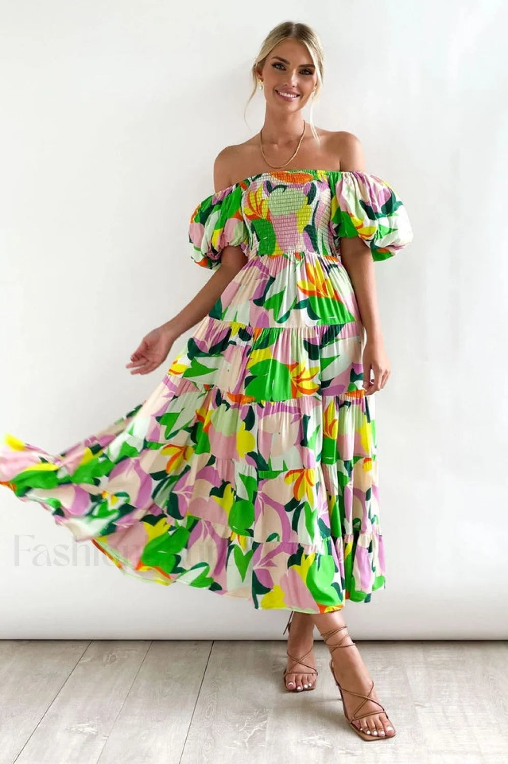 Flossy Elegant Midi Dress Secondary image