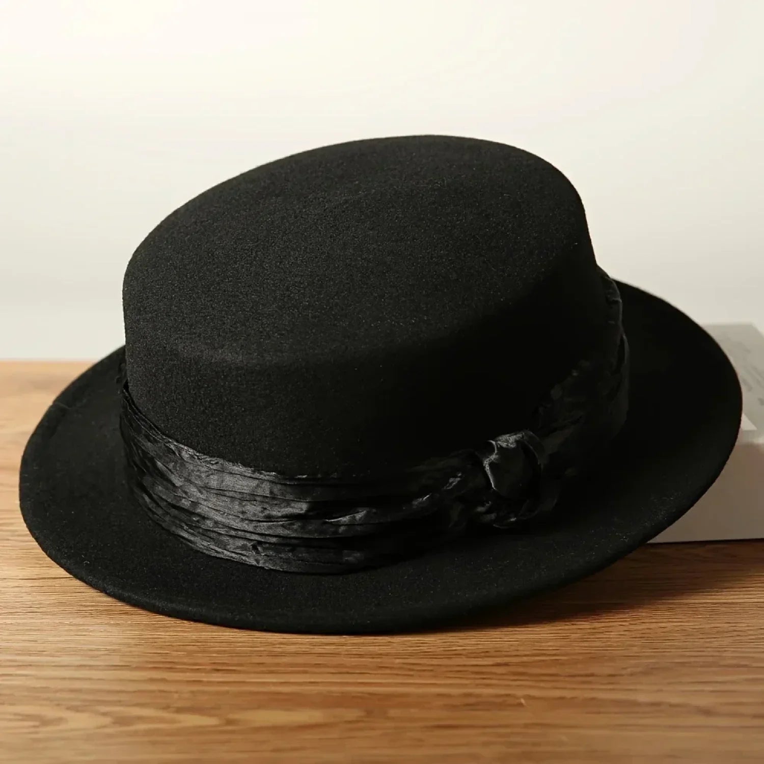 French Flat Top Woolen Fashionable Versatile British Retro Hat Secondary image