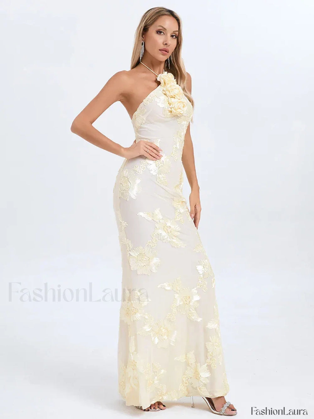 Halter 3D Flower Lace Maxi Dress