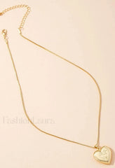Heart shaped Pendant Necklace Golden / One Size Necklaces