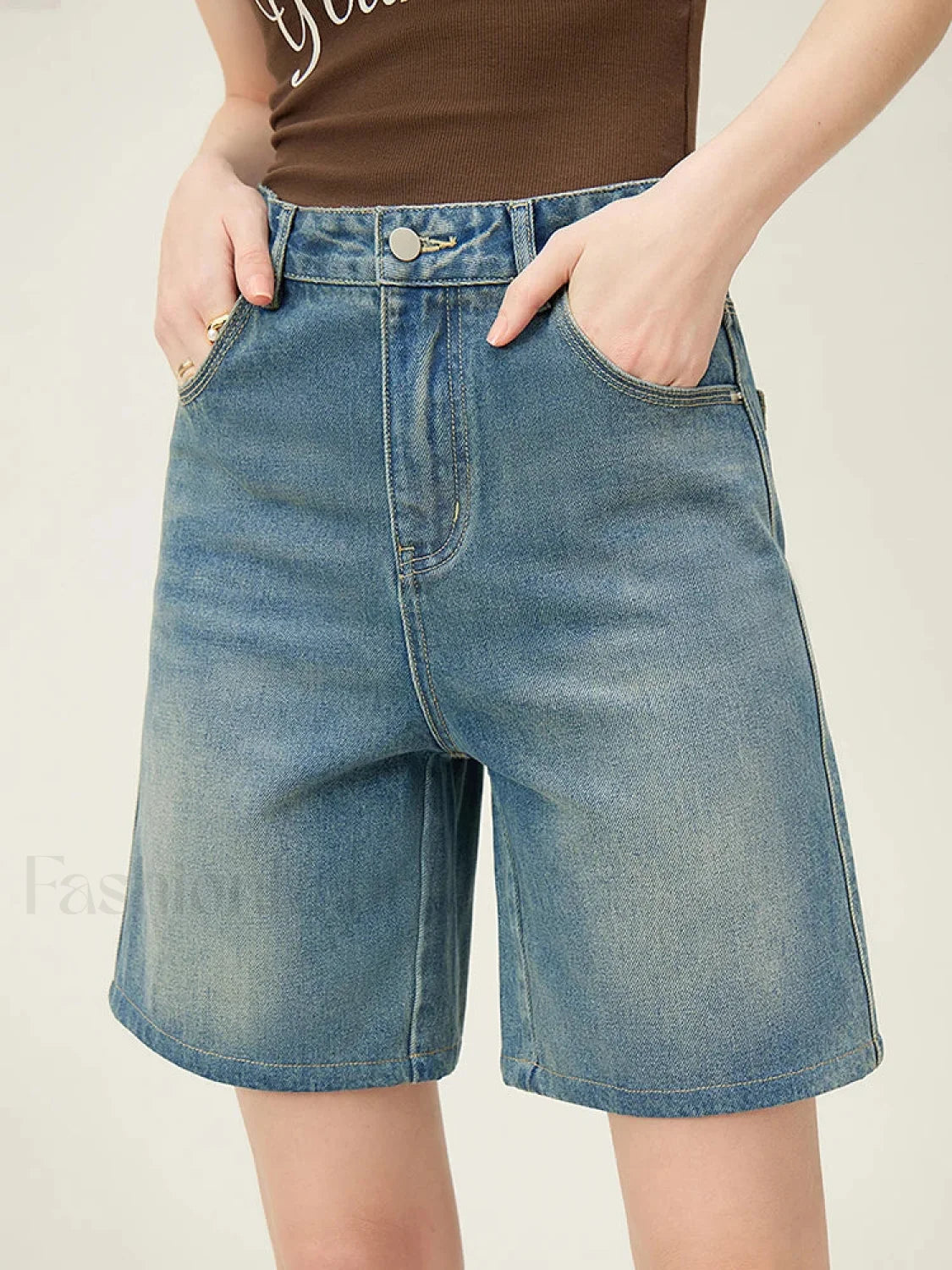 High Waisted Vintage Washed Denim Seaside Vacation Short Blue / S