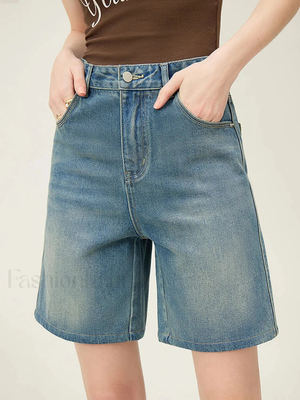 High Waisted Vintage Washed Denim Seaside Vacation Short Blue / S