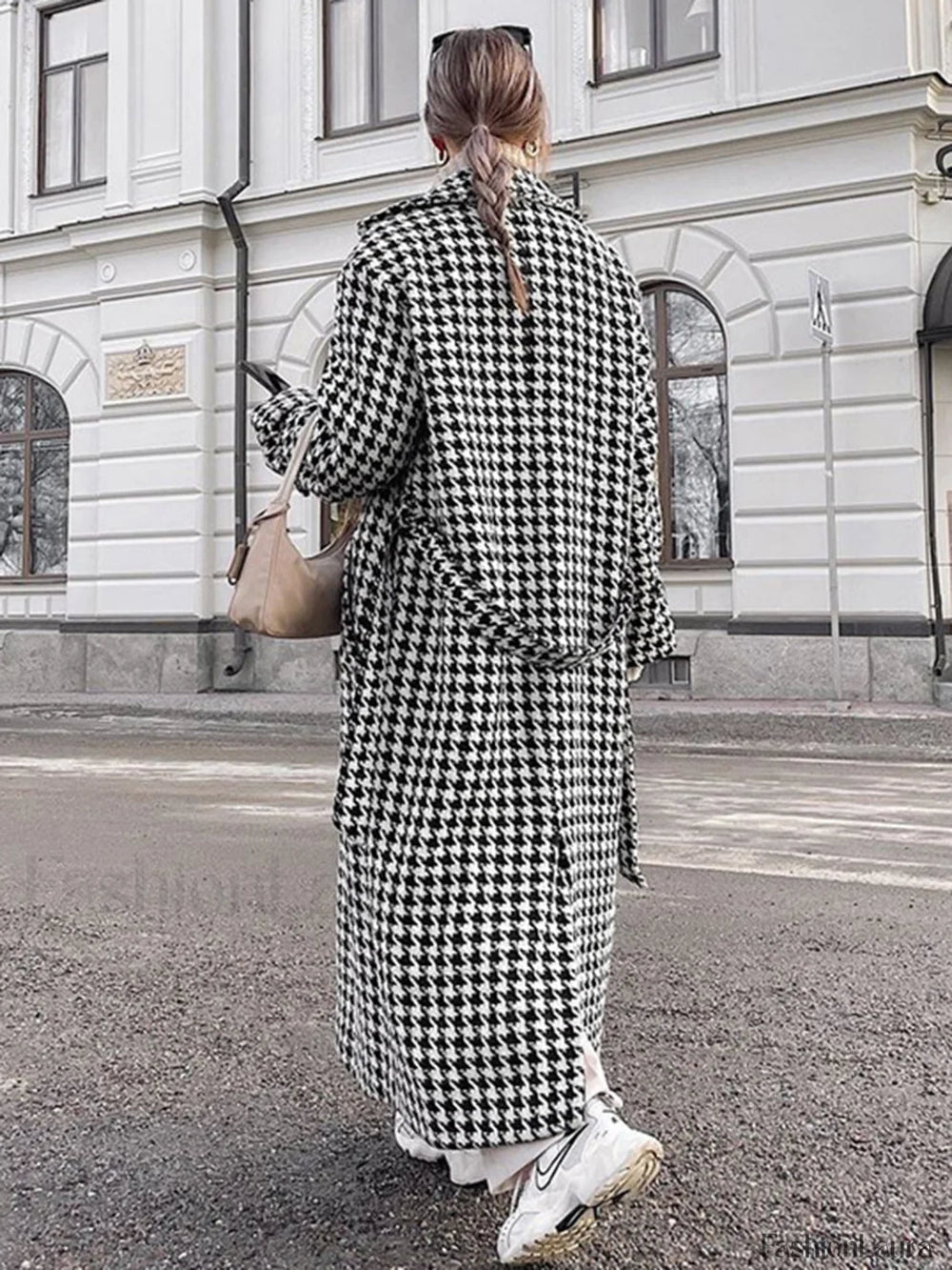 Houndstooth Tweed Graceful Trench Coat Wool Coats