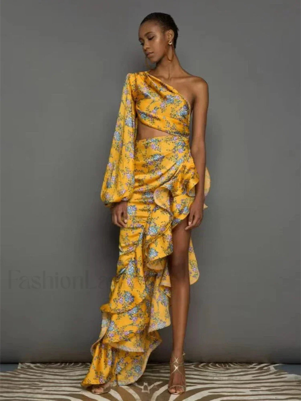 Irregular Ruffle Shoulder Floral Dress