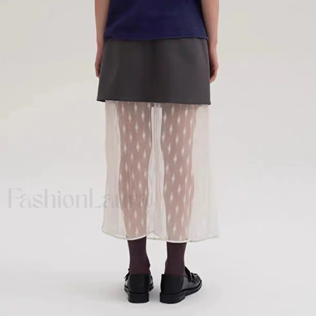 Lace Spliced Pleated Zipper Skirt