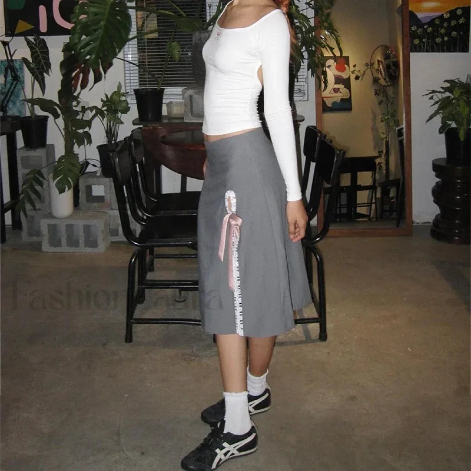 Lace Up Split Vintage Skirt Secondary image
