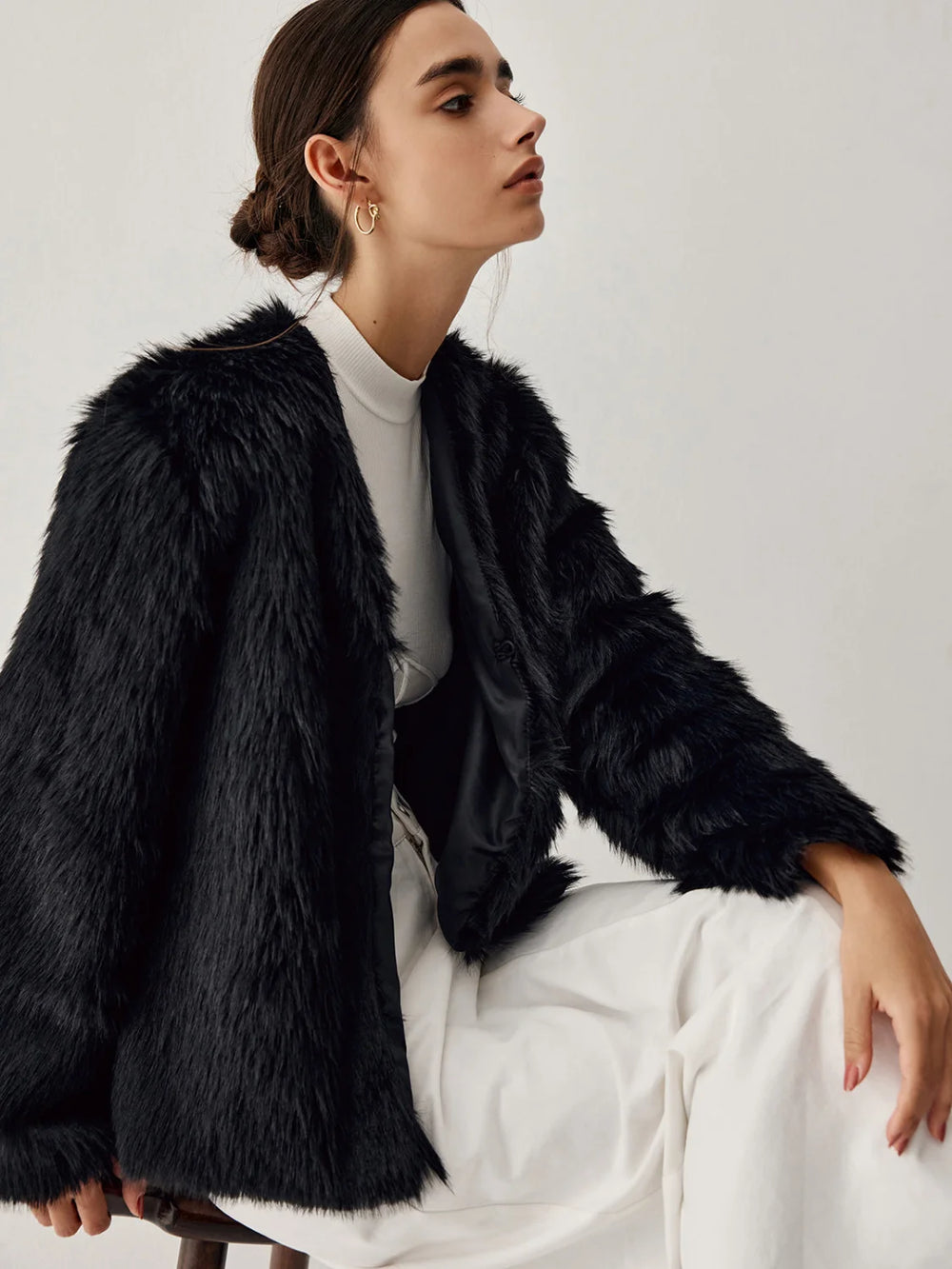 Leisure Faux Graceful Fur Jacket Black / XS Fleece Jackets