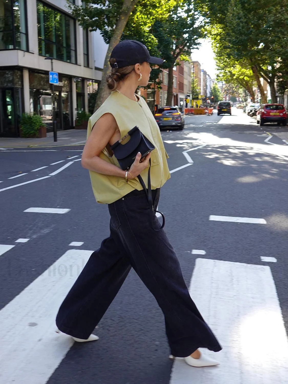 Leisure Street Vest Secondary image