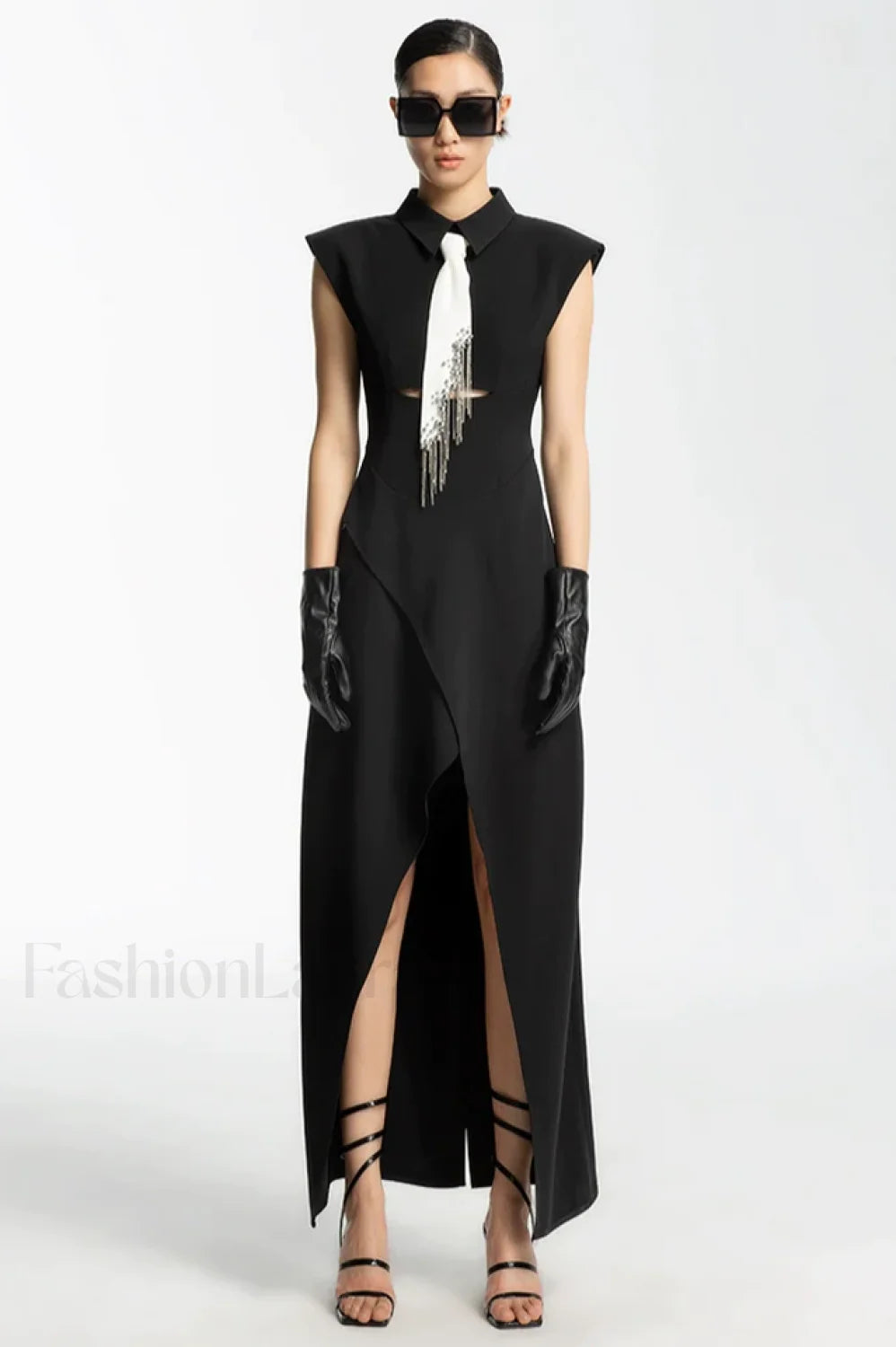 Liberty Midi Dress Charming With Tie Detail Secondary image