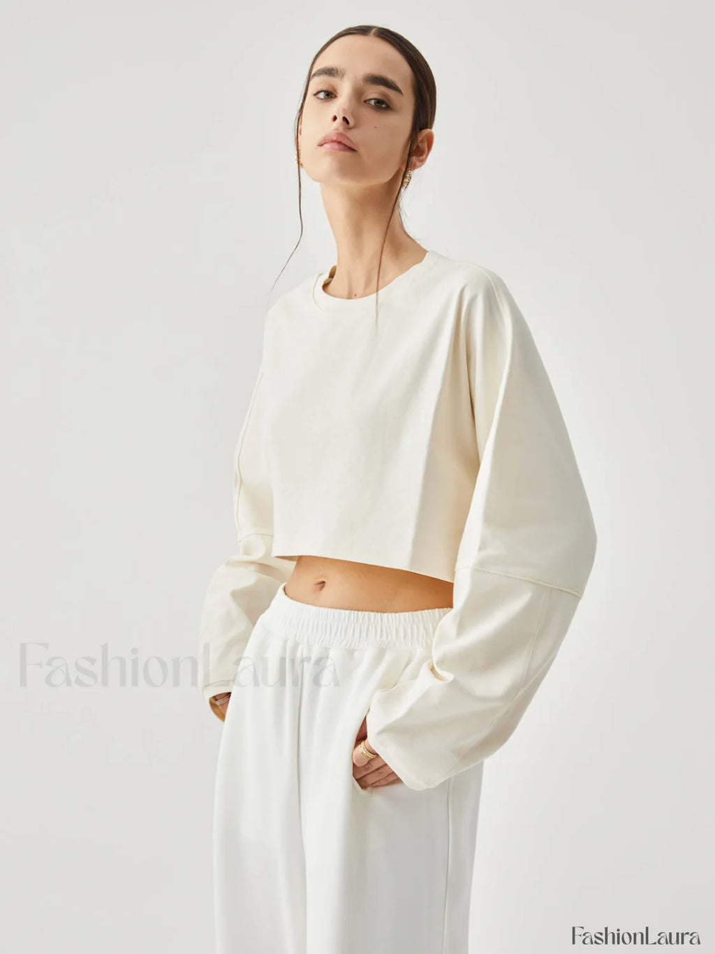 Living Easy Graceful Crop Sweatshirt Sweatshirts