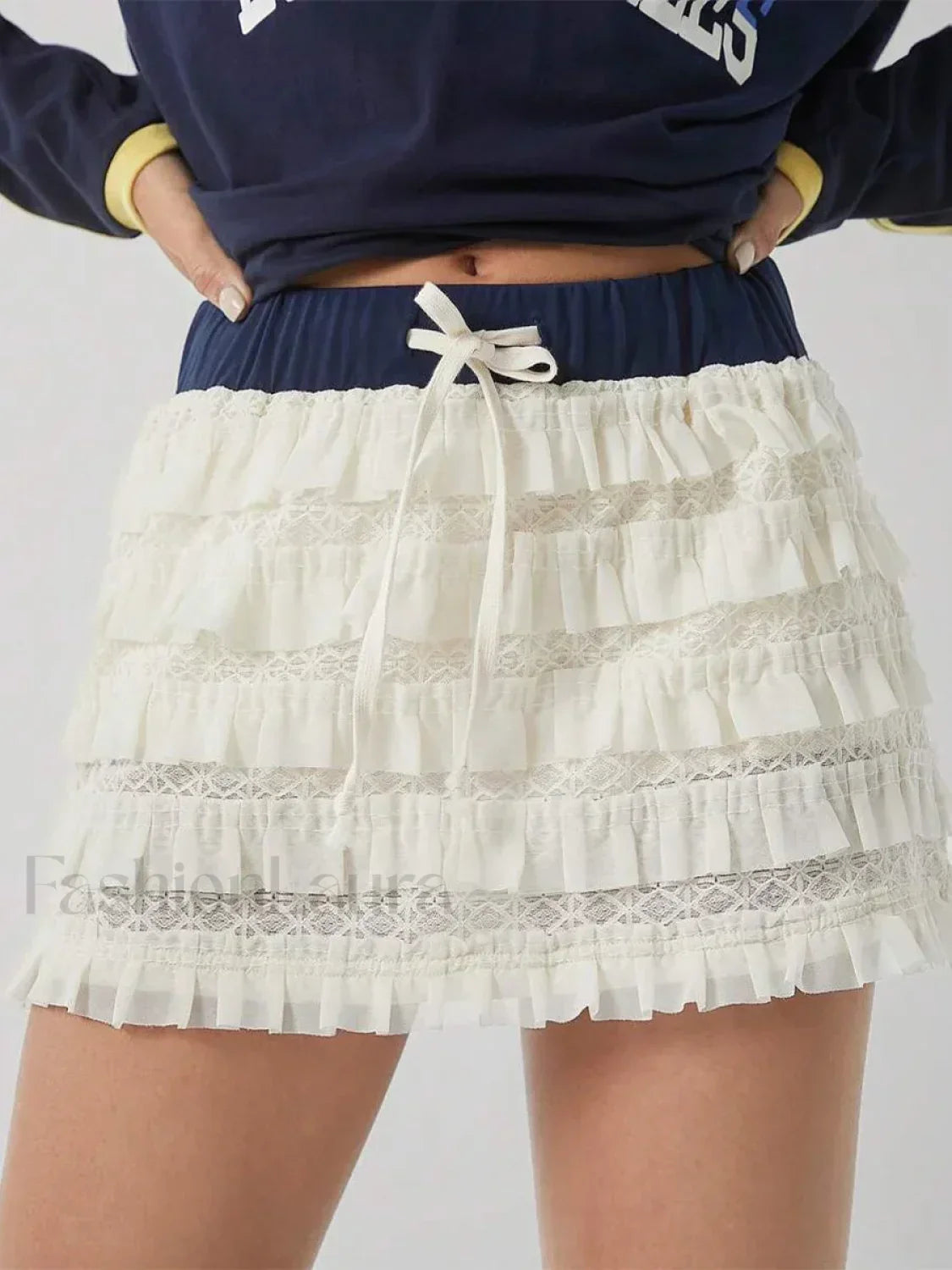 Lolita Tiered Contrast Mini Skirt Secondary image