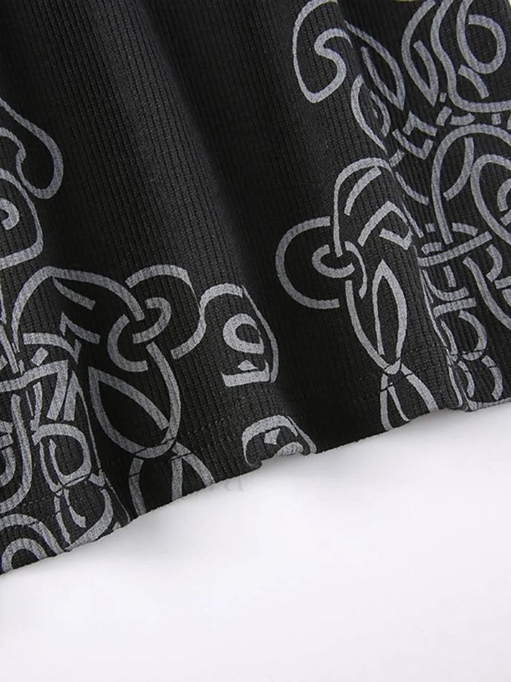 Long Sleeve Heart Pattern Print Tee Tops&Tees