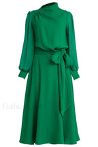 Magdalen Elegant Midi Dress S / Green