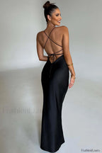 Malika Elegant Maxi Dress M / Black