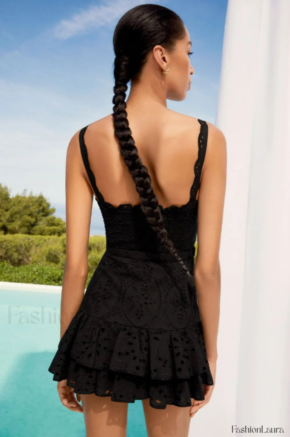 Marianne Elegant Short Dress