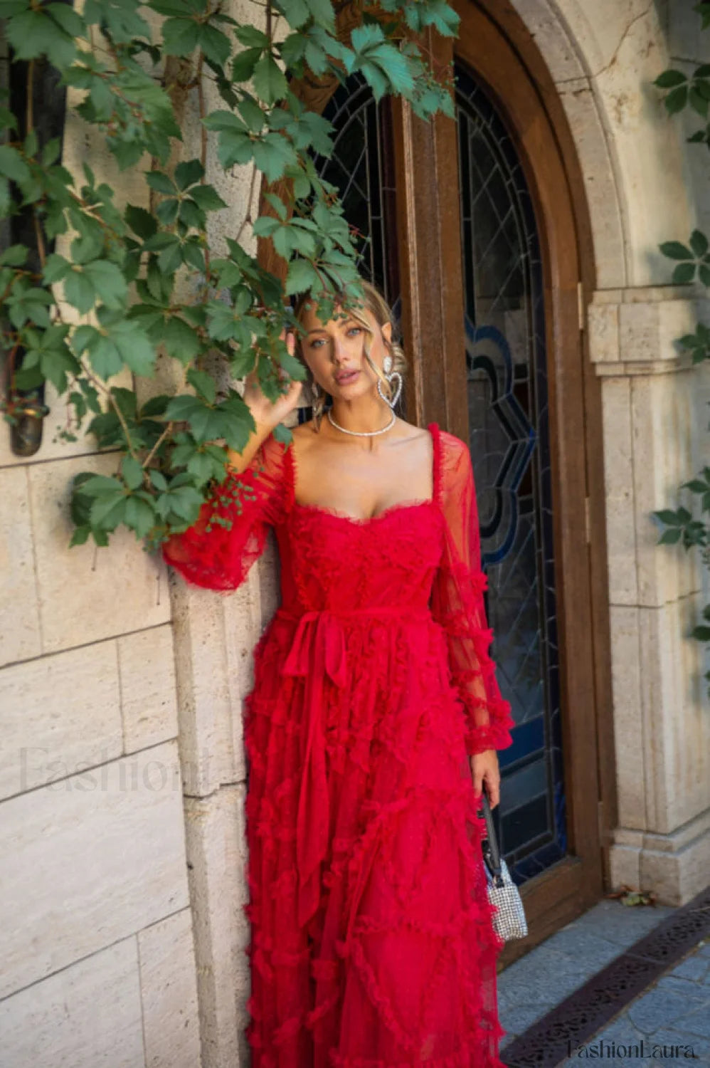 Maryam Sweetheart Stylish Belted Maxi Dress